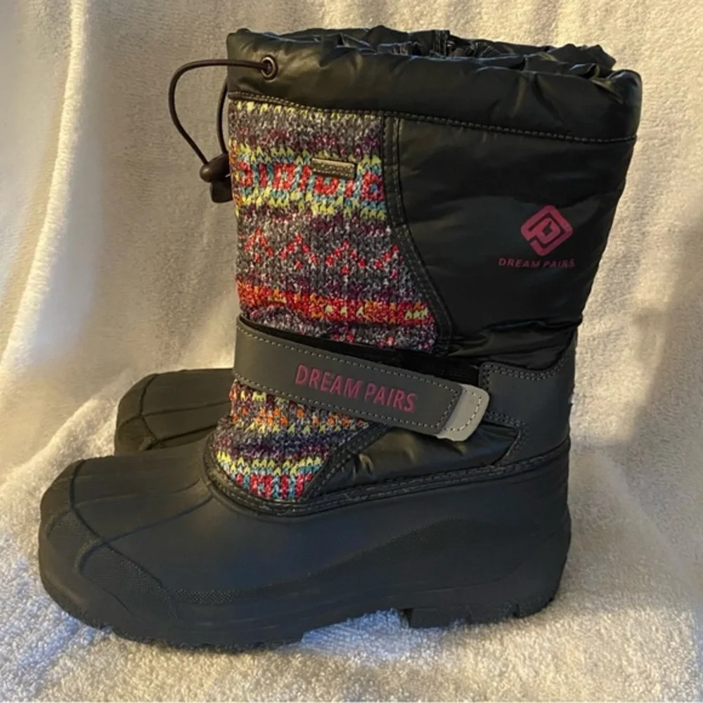 Dream Pairs Boots Size‎ 4  Boys Girls Black Multi Color Slip On